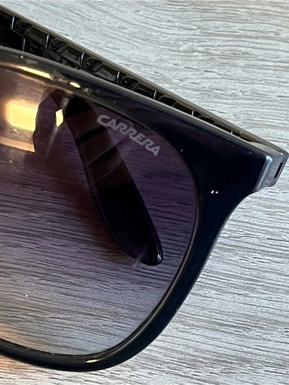 💎 Carrera Women’s Black Frame with Dark Gradient Lenses Sunglasses